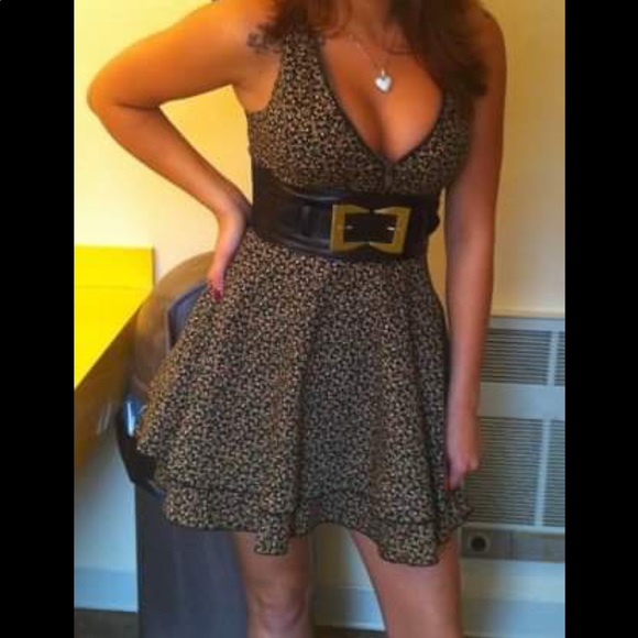 BEBE dress - Picture 4 of 4